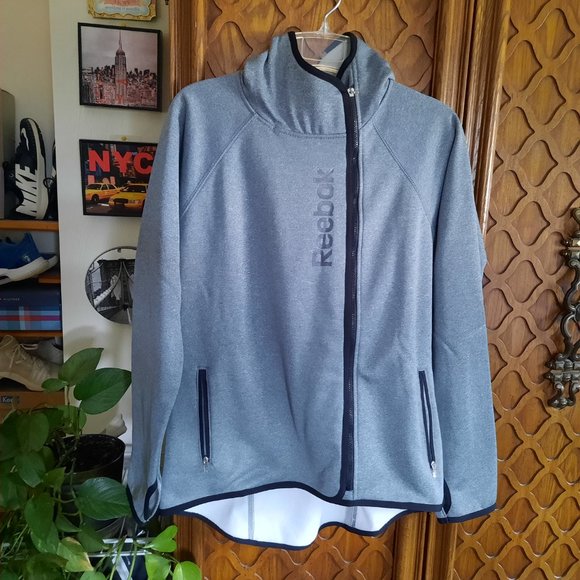 Reebok Tech Fleece Oversized Full Zip Hooded Jacket NWOT! -  Size S - Picture 3 of 16